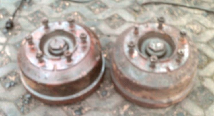 фото №1, Ступиця перед mercedes 814 6 шпилька