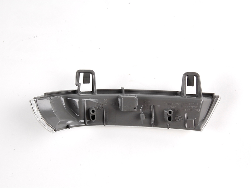 фото №10, Поворотник volkswagen оригинальный номер 1k0949102