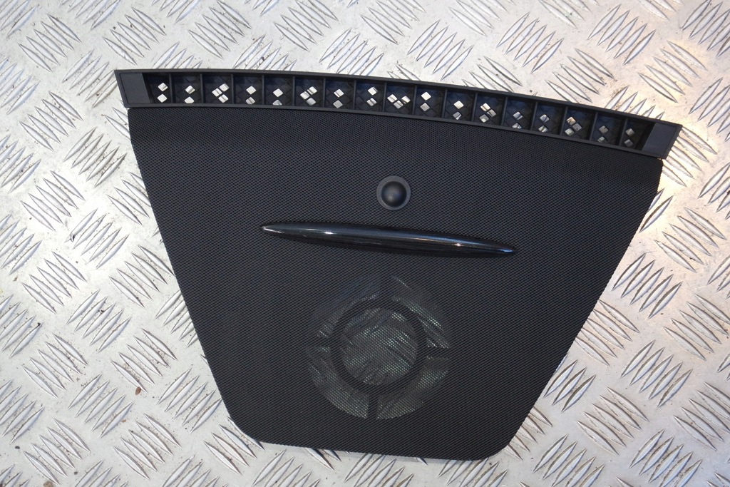 фото №1, Решётка консоли mercedes w197 sls pdc a0015423723