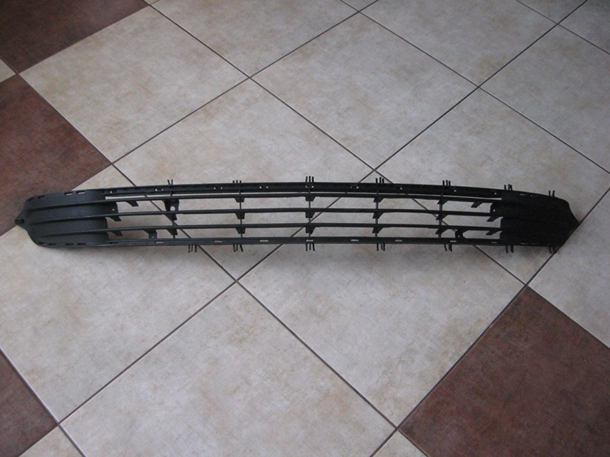 фото №1, Решітка середня бампера - opel corsa c !!!