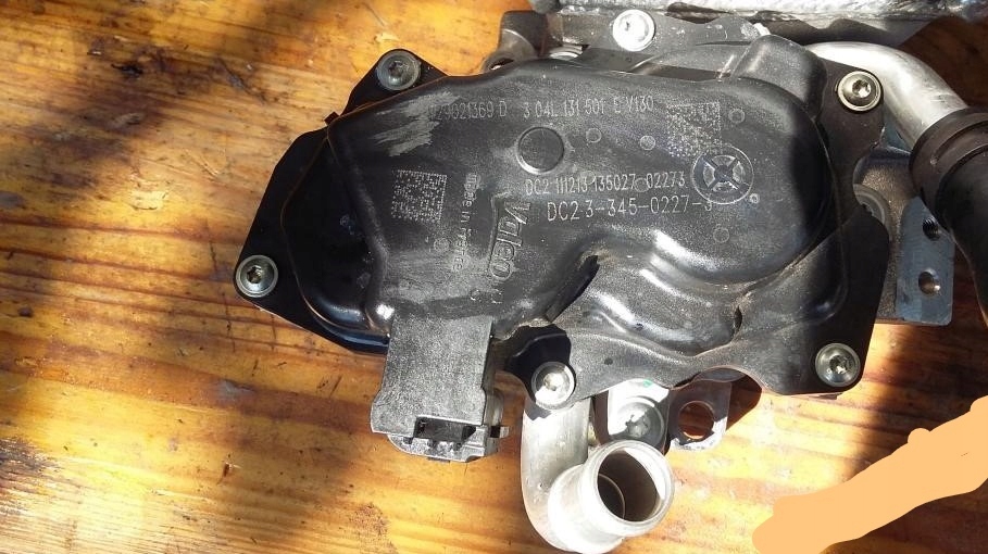 Купить Vw passat b8 2015 rok клапан egr 04l131501e