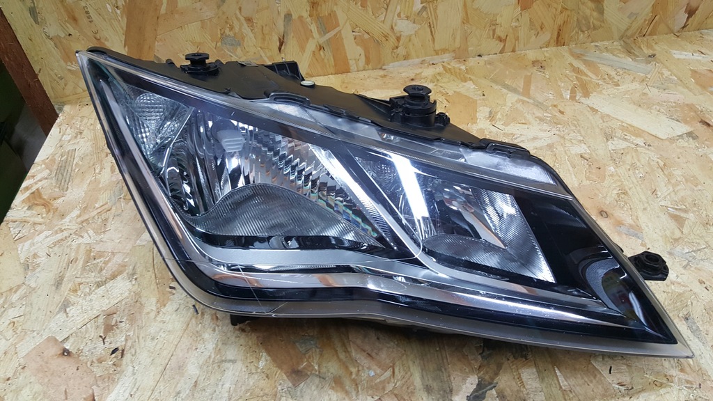 фото №1, Лампа правая перед передняя seat leon iii 3 5f0 5f