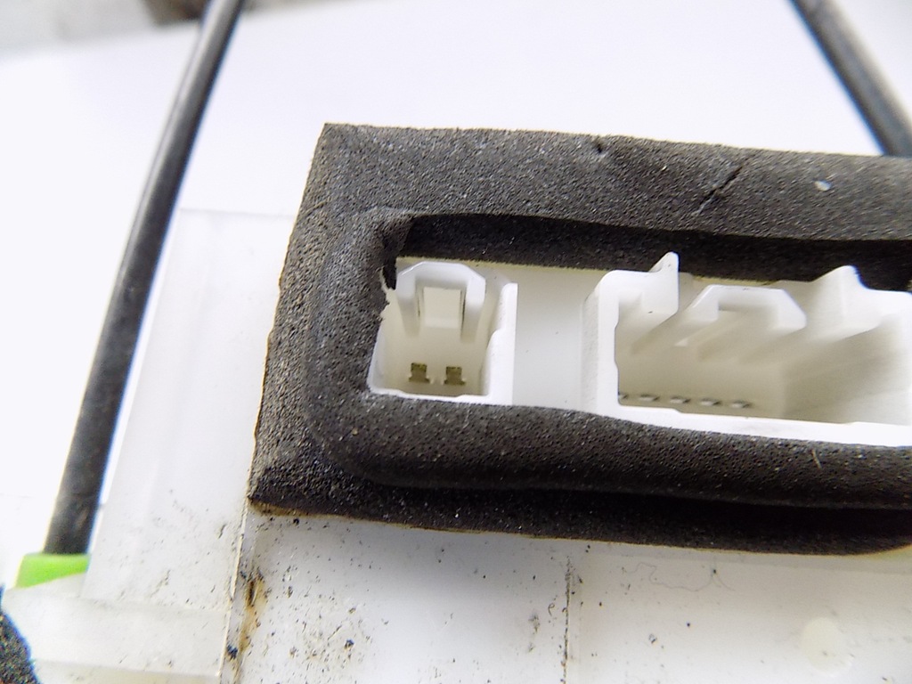 фото №10, Замок левый задняя 2контакты - subaru impreza iii gh 07-13