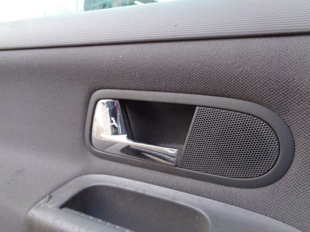 фото №1, Ручка внутренняя левая задняя vw sharan i fl 04-10