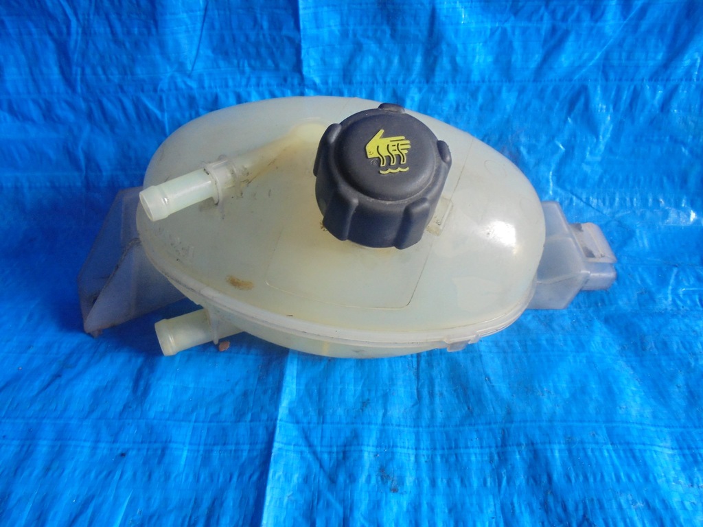 фото №1, Бак расширительный renault master 217100015r