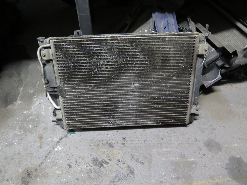 Радиатор вентилятор megane 1 1,9 dti 7700432392 Недорого