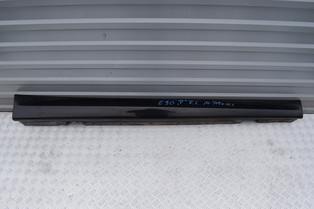 Купить Накладка порог порог правый bmw 3 e90 e91 lift