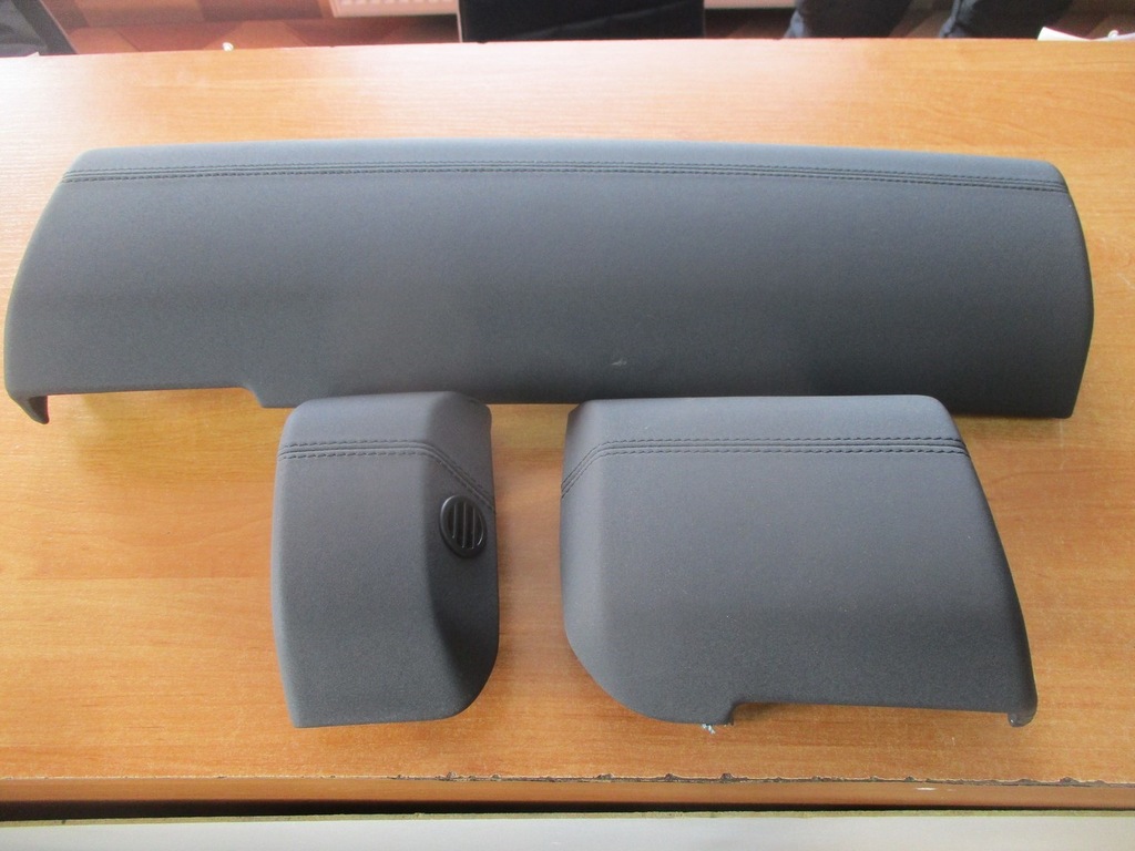 фото №1, Заглушка консолі land rover discovery sport 16r