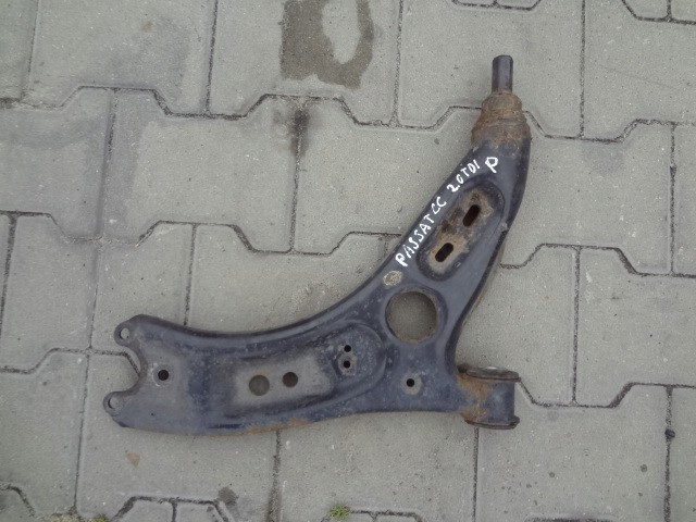 фото №1, Vw passat cc рычаг правый перед