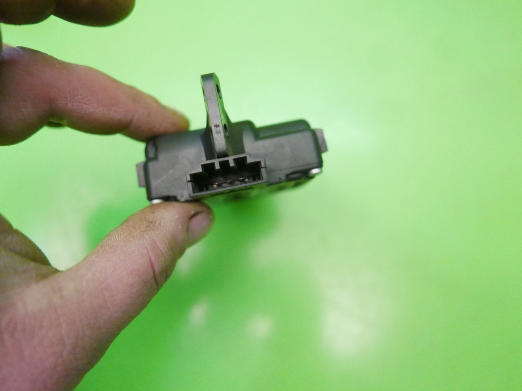 фото №8, Моторчик обігрівача 1j0907511 seat toledo ii 98-