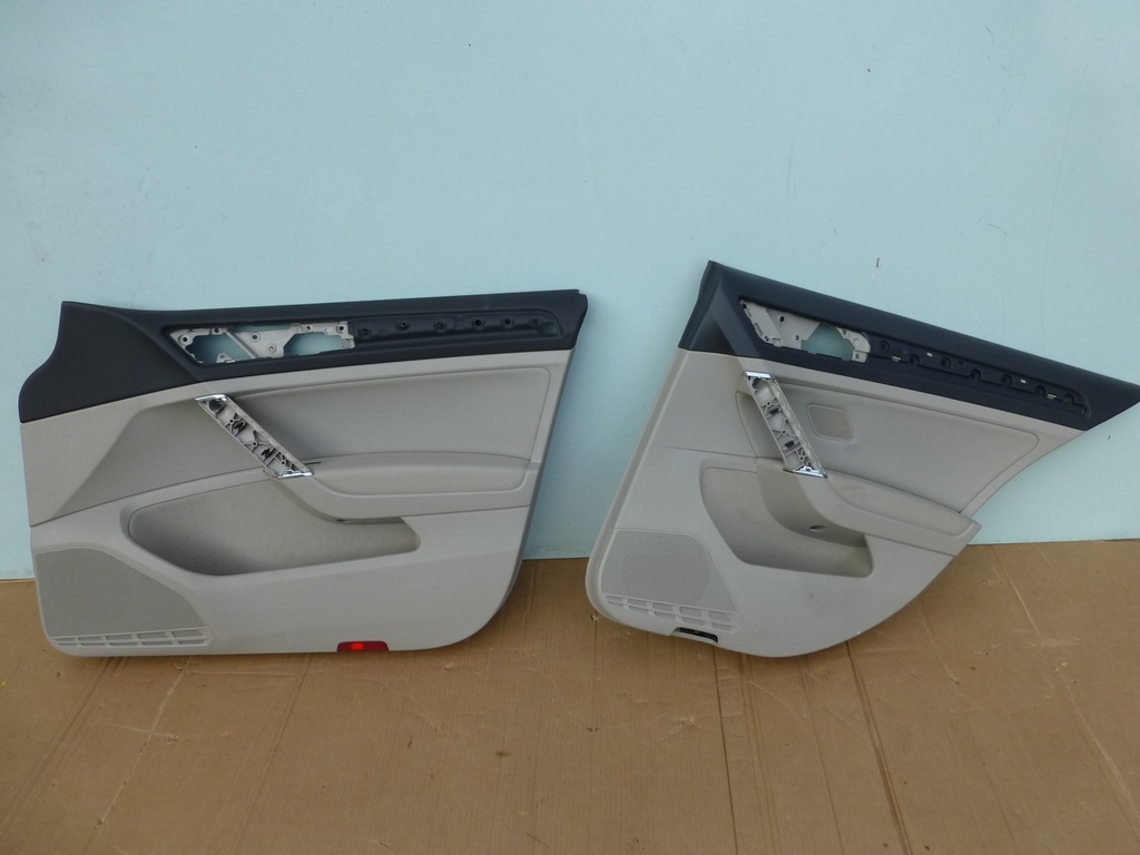 фото №1, Оббивка обшивка двері vw golf vii 7 правий перед