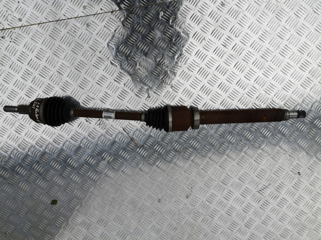 Купити Ford focus mk3 рестайлінг  1.0 ecoboost привідний вал права