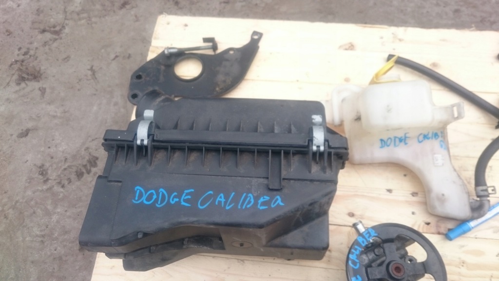 фото №1, Корпус фильтра воздуха dodge caliber 1,8