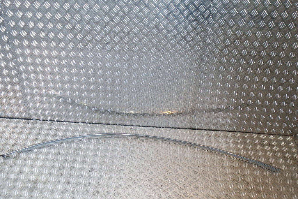 фото №1, Левая молдинг кровельная хром bentley gt