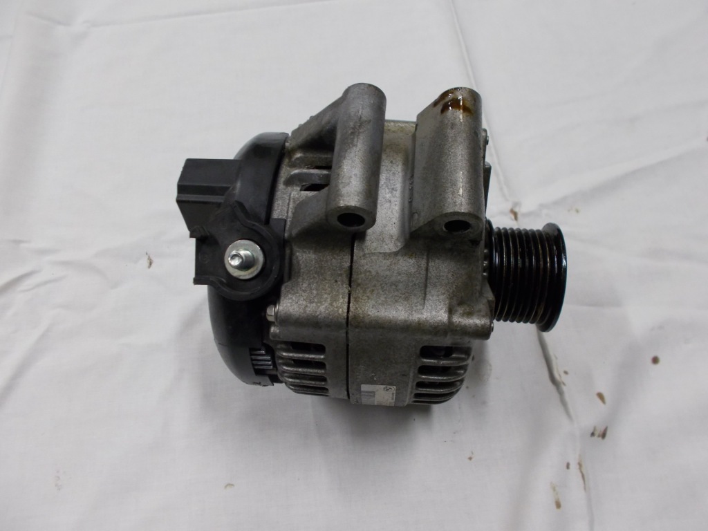 Купити Bmw m3 m4 f80 f82 s55 генератор генератор