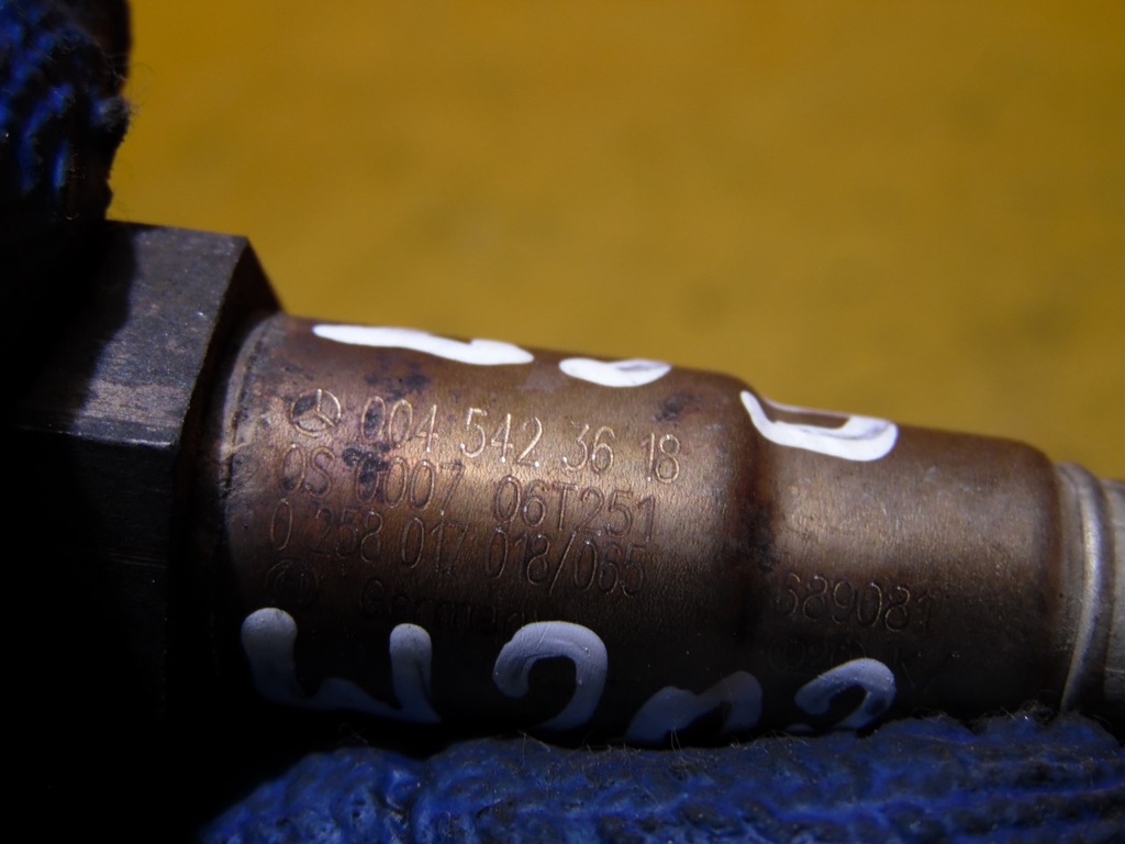 фото №5, Датчик лямбда-зонд mercedes w203 3.0b 0045423618