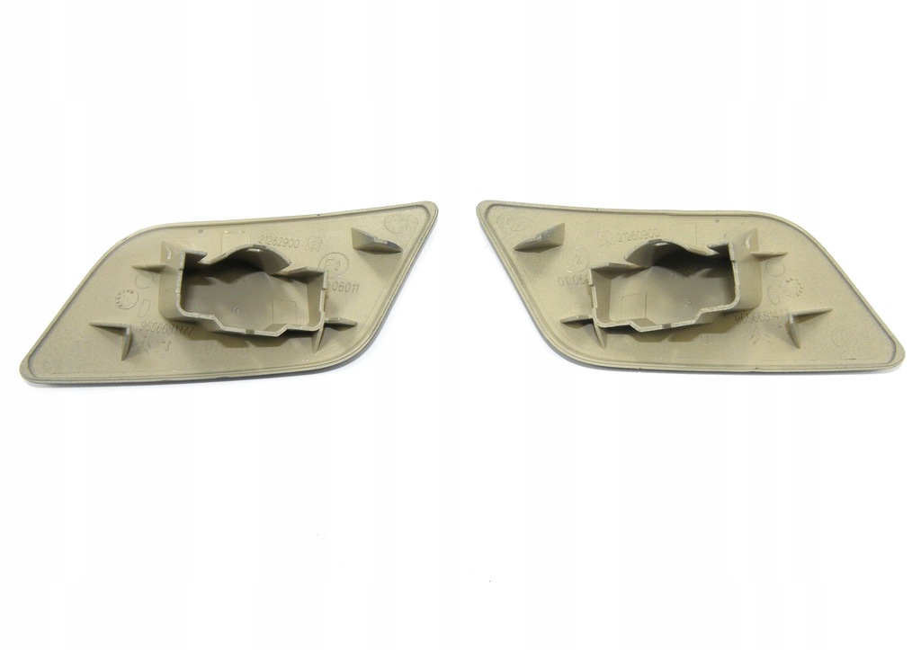 фото №3, Заглушка распылителя фара citroen c4 picasso