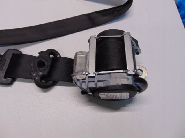 фото №6, Pas безпеки лівий перед audi q7 4l1857705