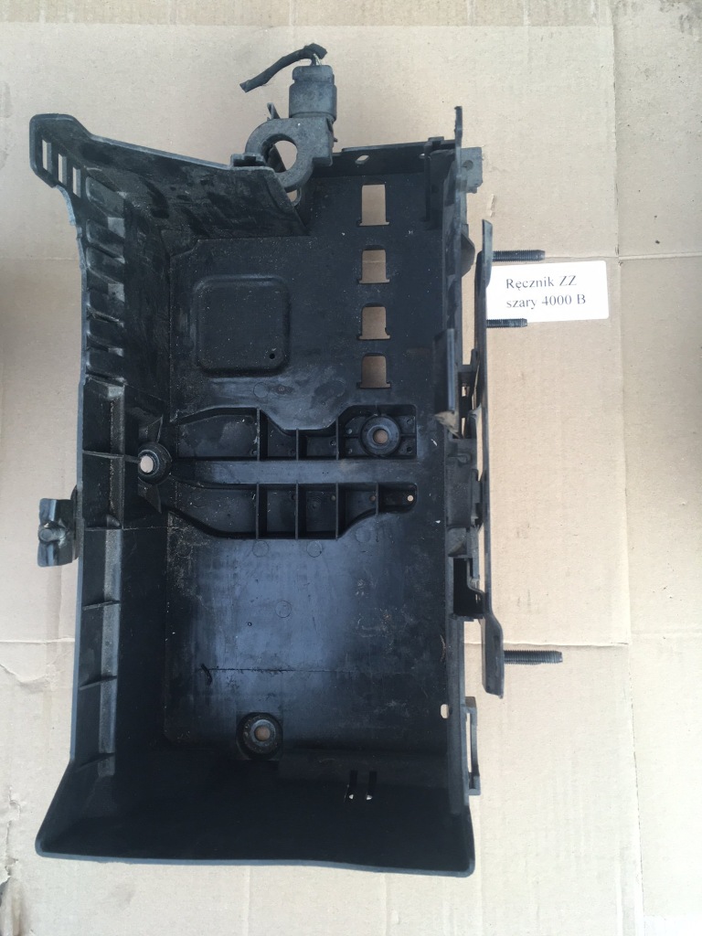 фото №1, Корпус аккумулятор chevrolet cruze benz 2012