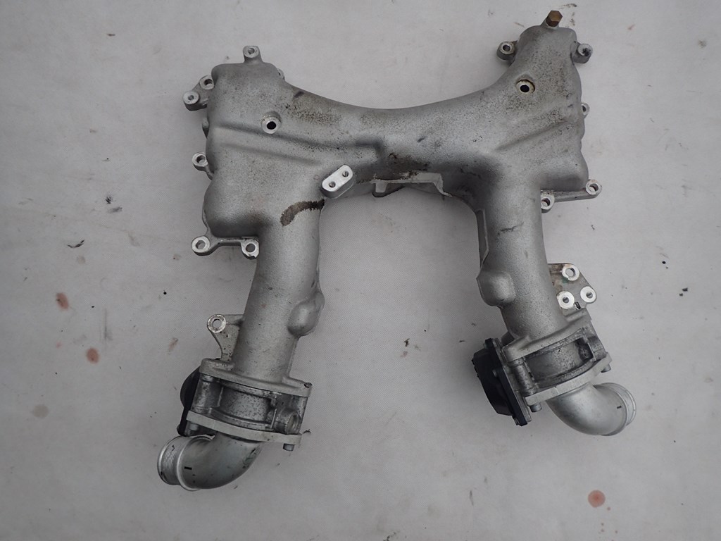 фото №1, Dw touareg 7p колектор всмоктуючий 057145770n 057128063h