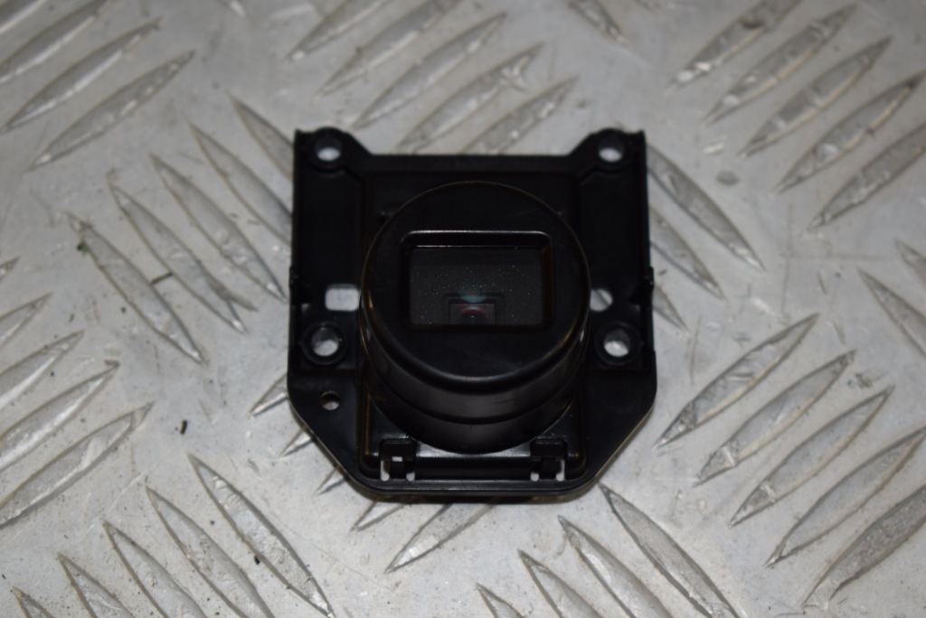 фото №1, Камера зеркало заднего 9 pinów bmw 5 f10 f11