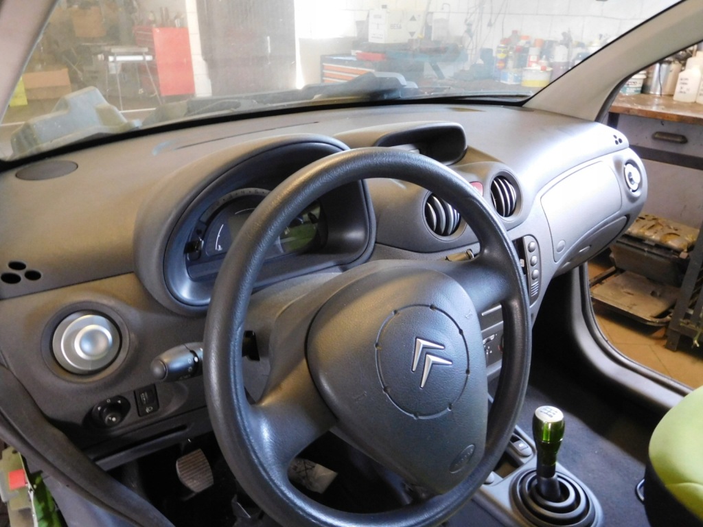 фото №1, Консоль панель приладів ремені air bag citroen c2 2005r. 3d