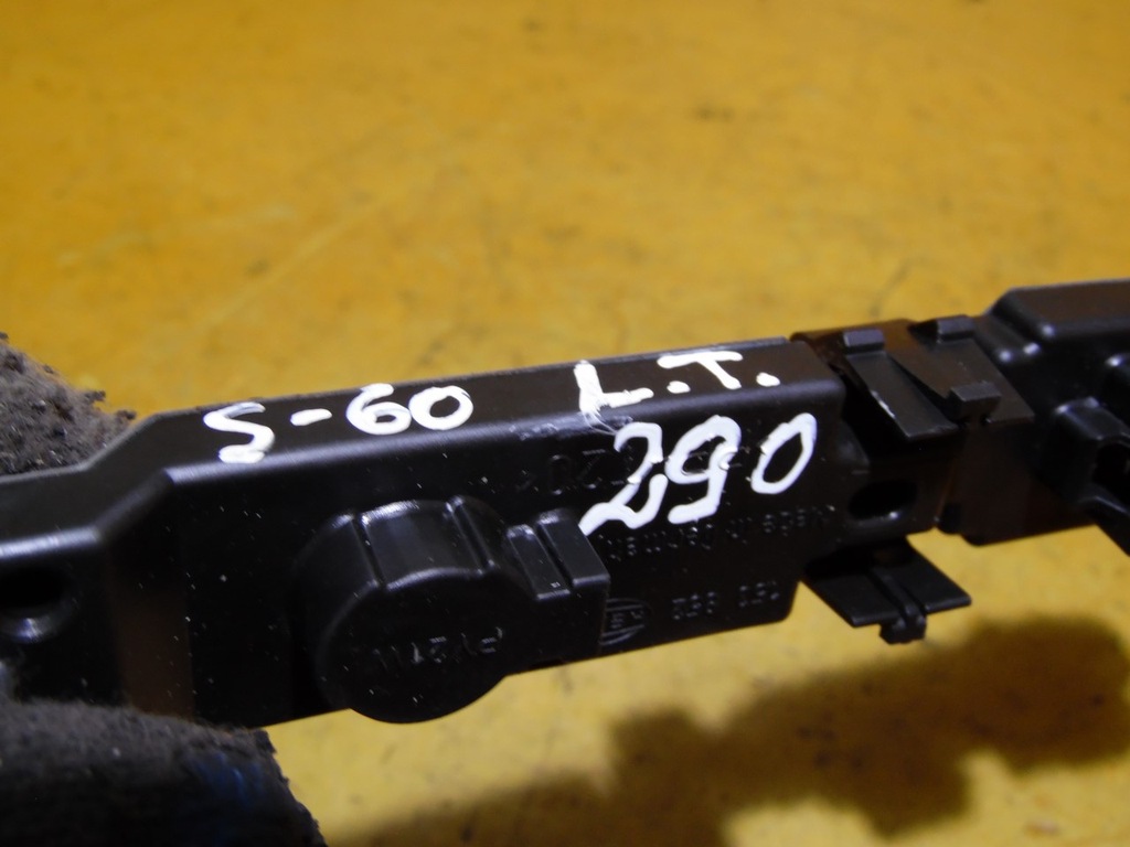 фото №7, Вкладиш лампи лівий задня задній volvo s60