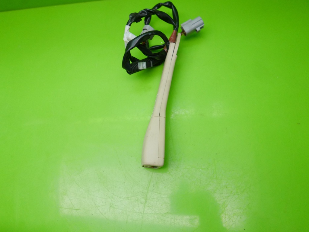 Клипса замок поперечина перед правое  lexus ls460l 12- в Украине