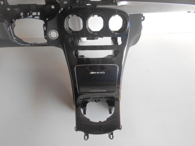 фото №1, Mercedes w205 панель amg