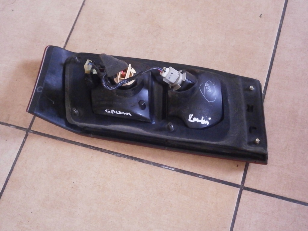 фото №5, Лампа задня права mitsubishi galant kombi 98r