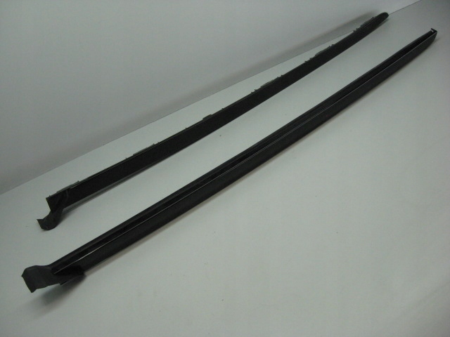 фото №1, Peugeot 3008 ii молдинг скло лобове права