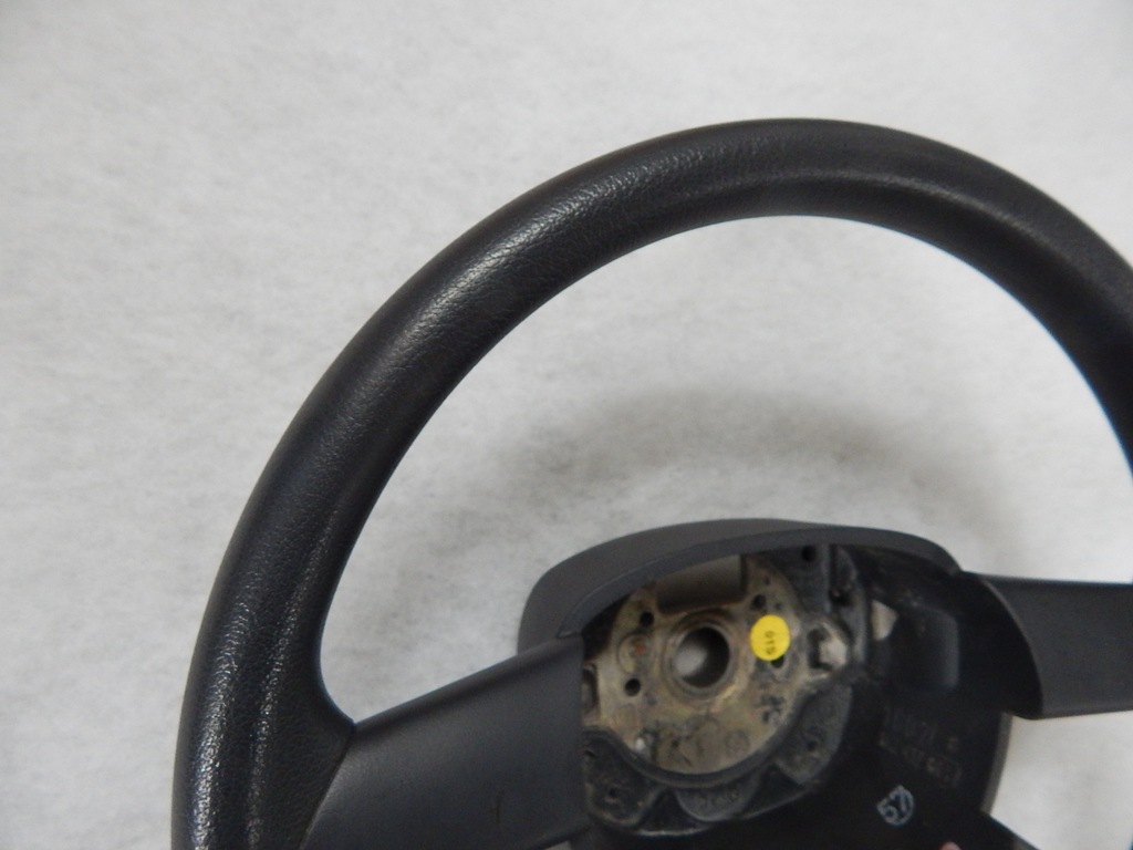 фото №4, Vw golf v - воздуховод 4-спицевой