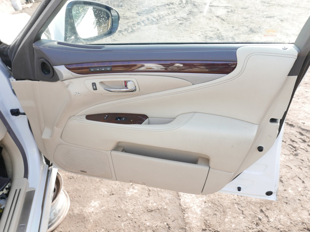 Купить Обшивка обивка дверь правый перед lexus ls ls460l