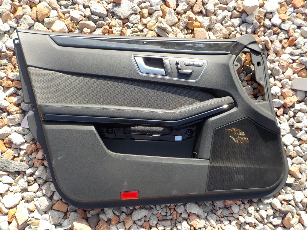 фото №1, Mercedes w212 обшивка оббивка лівий перед передній