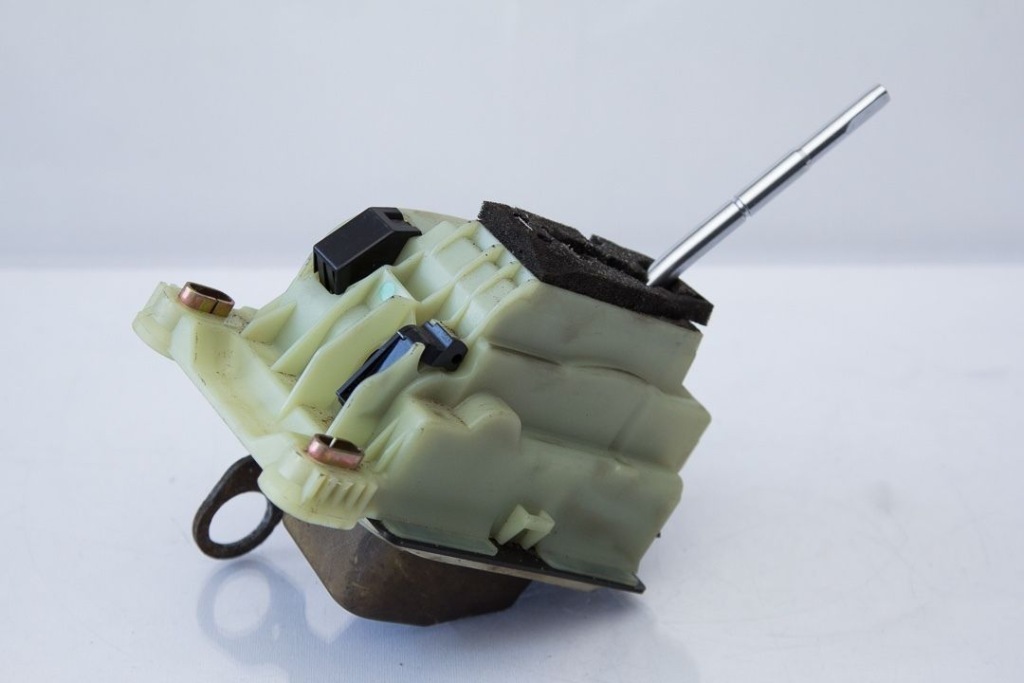 фото №1, Домкрат вибірник автоматична коробка передач w203 2.2 cdi ремонт