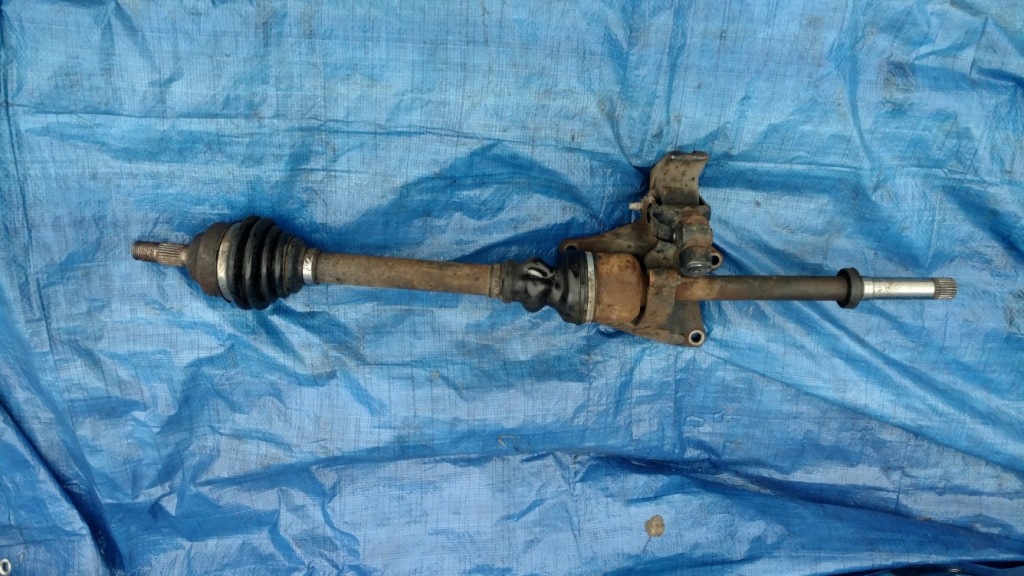 Купить Приводной вал правая peugeot 307 citroen c4 picasso 2.0 rfn