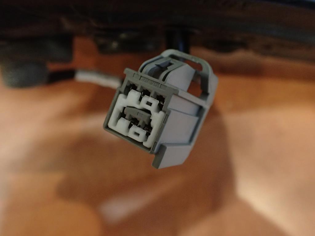 фото №5, Зеркало правое ford c-max 03-06 6 кабели