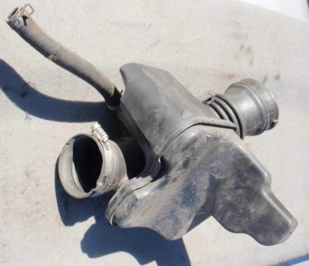 фото №6, Nissan altima 2.5 l31 02-06 труба фильтра воздуха