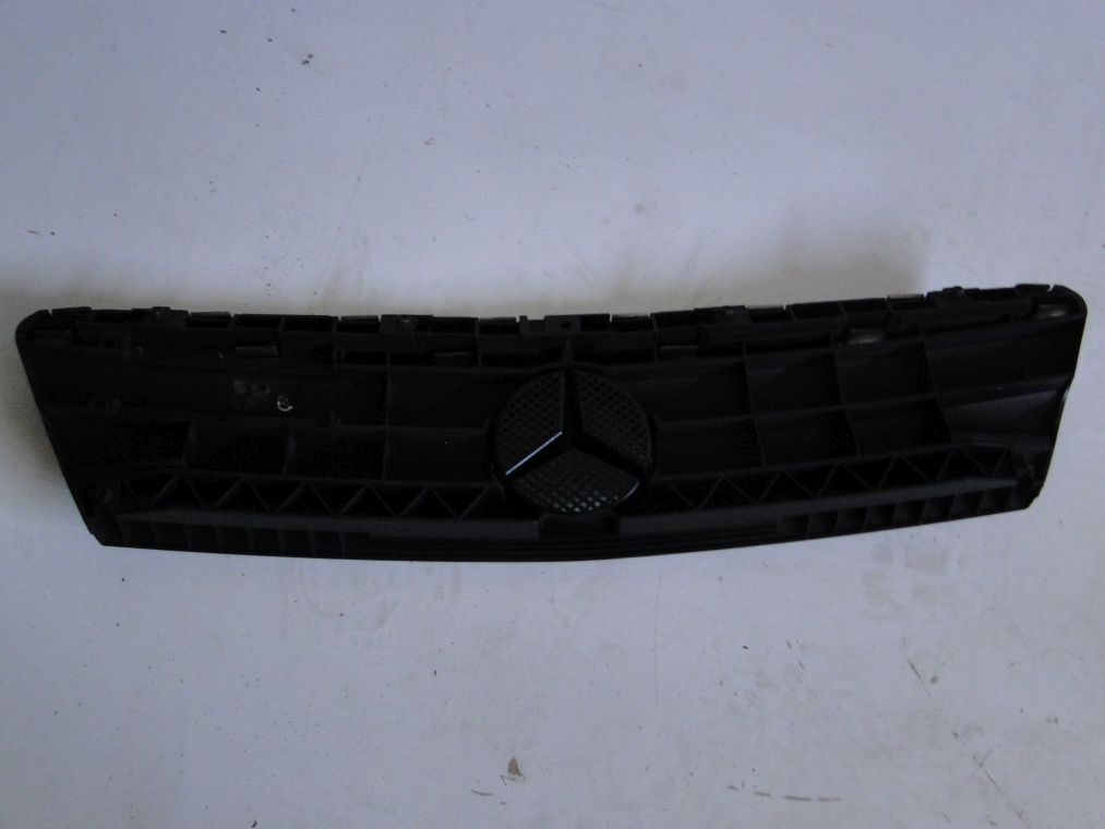 Mercedes a klasa w168 решітка радіатора решітка радіатора чорний хром Зі Шроту