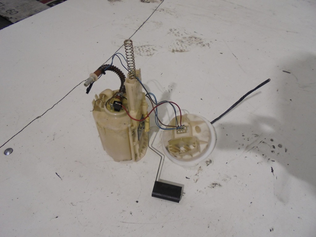 фото №1, Насос топлива mini cooper r50 cabrio 1.6 16v