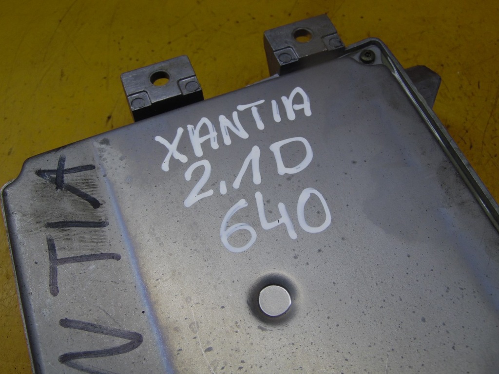 фото №6, Бортовий комп'ютер двигуна xantia 2.1 d