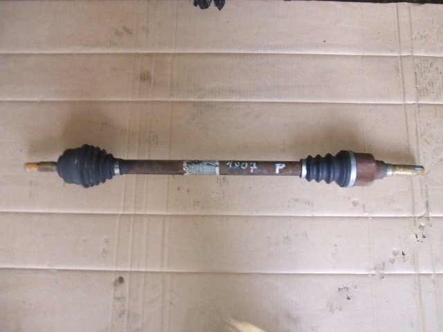фото №1, Peugeot 1007 1.4 бензин приводной вал правая !