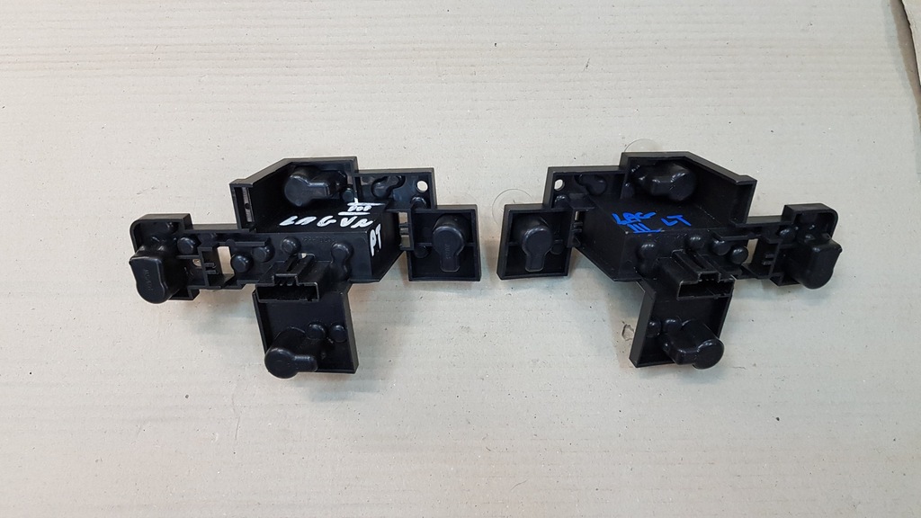 фото №5, Renault laguna iii kombi вкладиш лампи правий задня