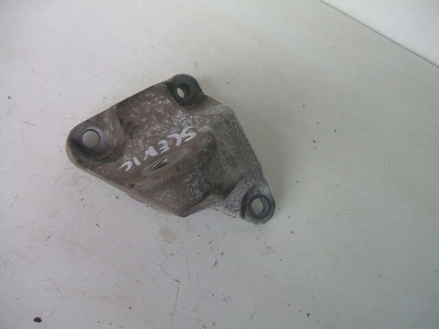 фото №1, Scenic iii megane кронштейн подушка двигуна 113320021r