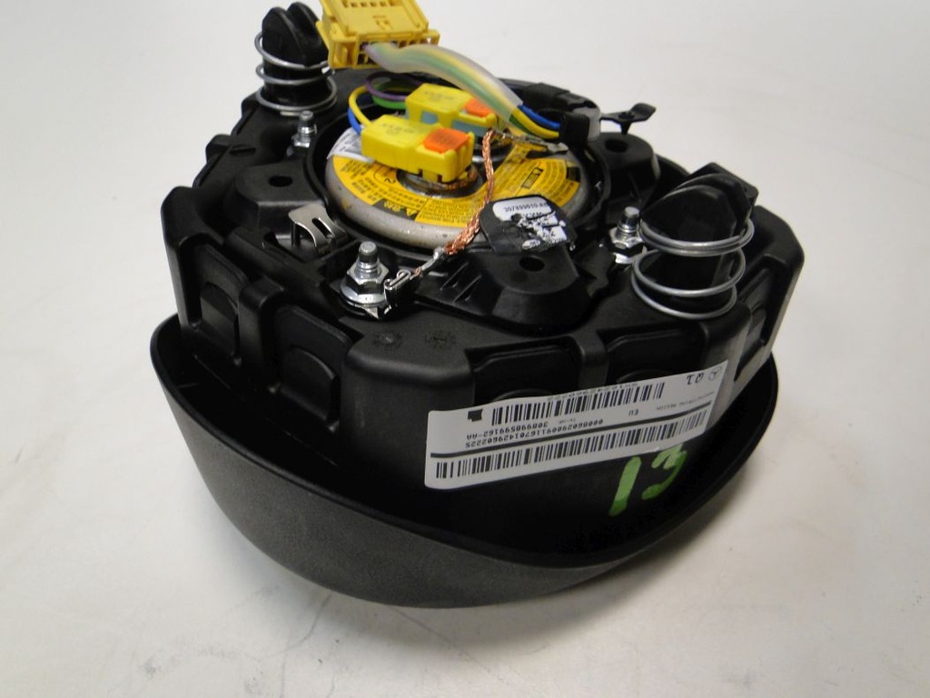 фото №7, Mercedes w176 w246 117 x156 подушка w кермо lift