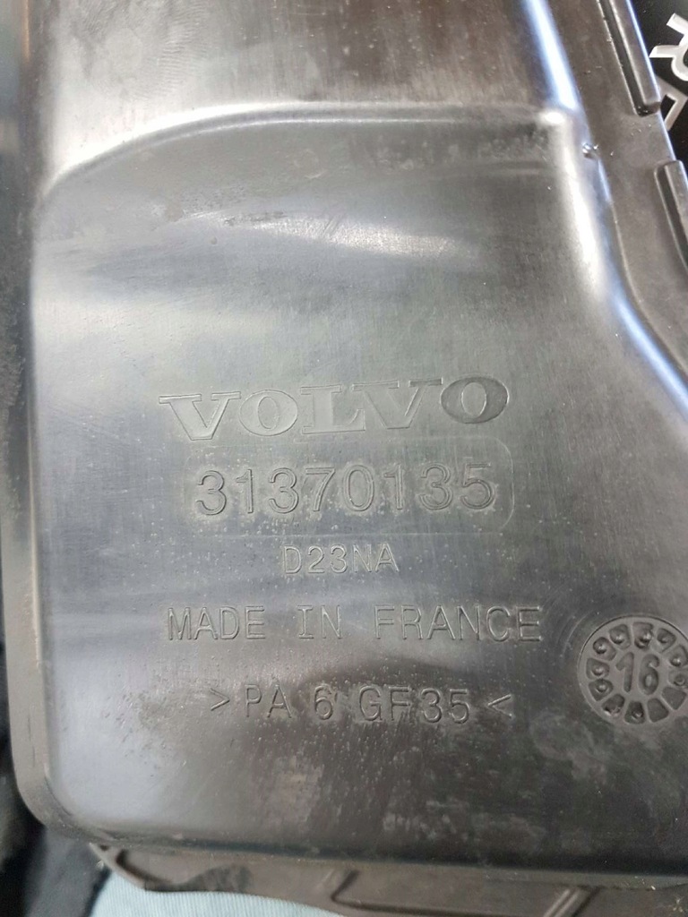 фото №3, Volvo v40 ii lift 2.0d шланг воздуха 31370135