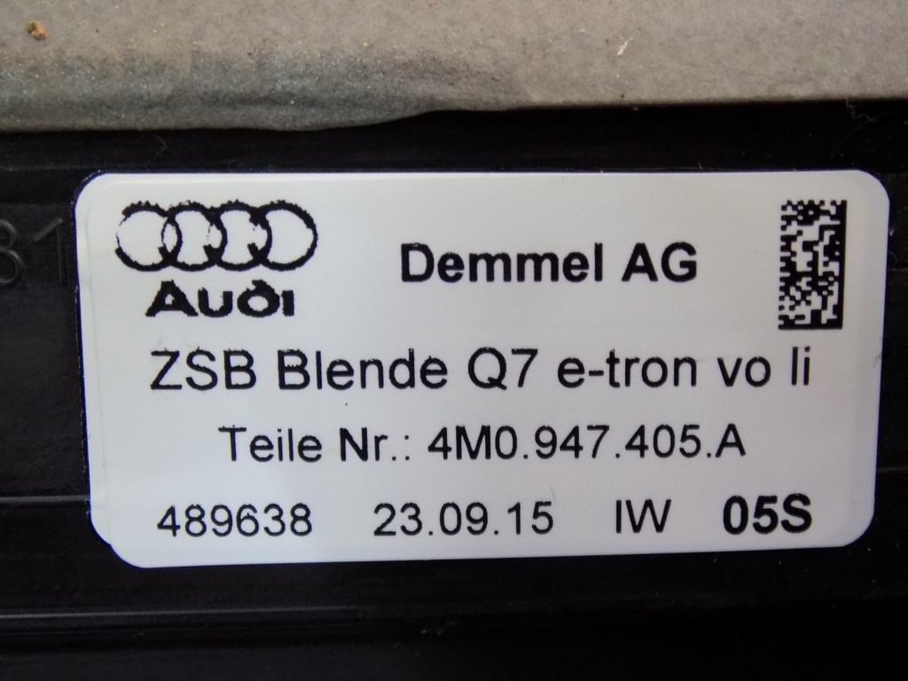 фото №11, Накладки пороговые led комплект audi q7 4m e-tron