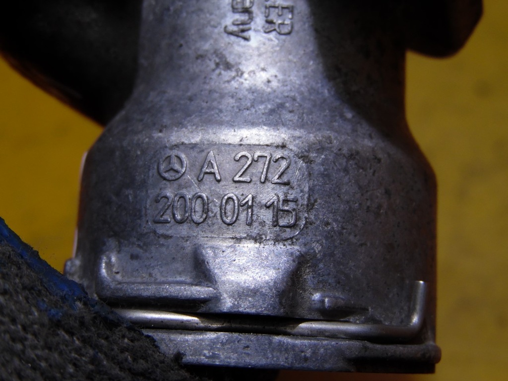 фото №8, Корпус термостата mercedes w203 3.0b a2722000115
