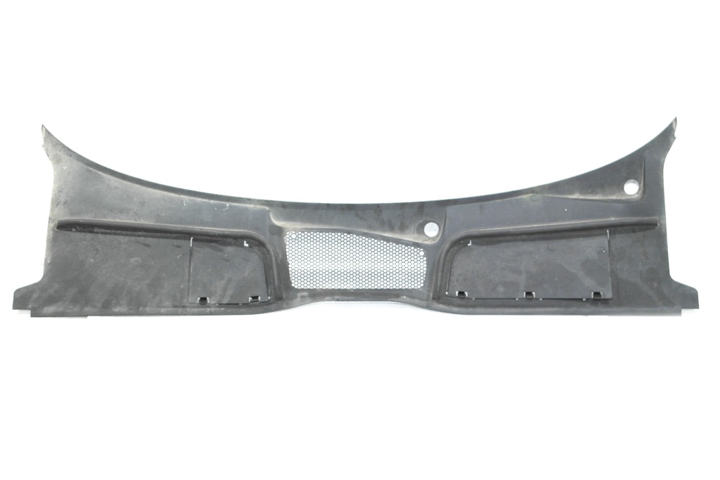 фото №1, Audi a4 lift 8w жабо 8w1819403