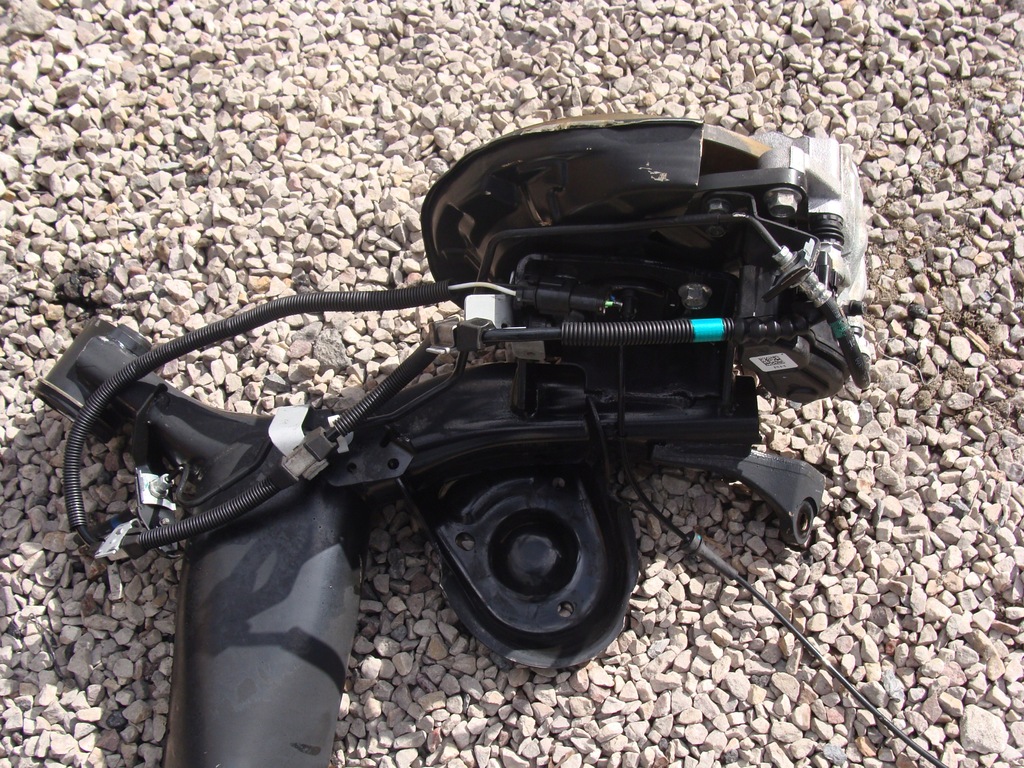 фото №2, Oś задня балка renault kadjar !!!